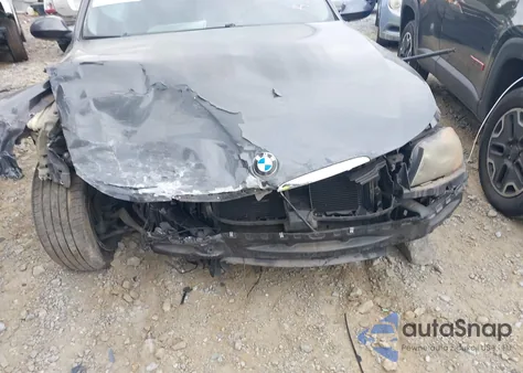 2006 BMW 325I z USA, uszkodzony, nr VIN WBAVB17596NK31298